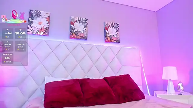 Bianca Monroe  online show from May 23, 7:24 pm