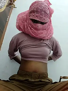 reena-sassy online show from February 22, 7:37 pm