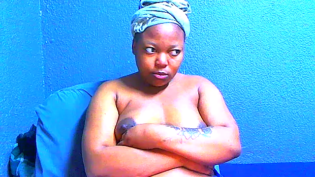 Snapshot of CrazeAss chatting on July 15, 5:20 pm CrazeAss online show from July 15, 5:20 pm