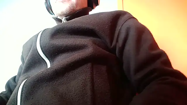 truble78 online show from April 14, 9:14 am