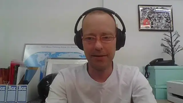 Snapshot of truble78 chatting on July 10, 10:37 am truble78 online show from July 10, 10:37 am