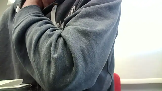 Snapshot of truble78 chatting on February 19, 2:14 pm truble78 online show from February 19, 2:14 pm