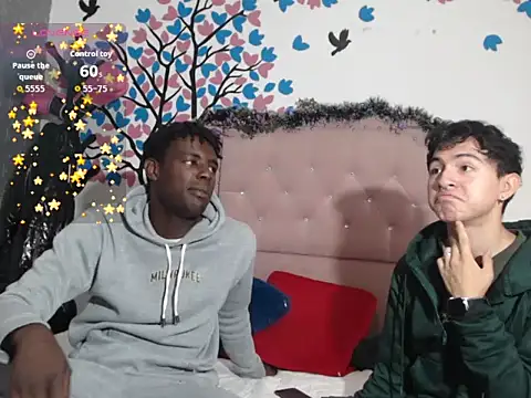 crissfer1 online show from March 1, 3:23 pm