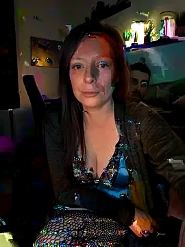 Snapshot of ZaramourXMrX chatting on February 28, 8:19 pm ZaramourXMrX online show from February 28, 8:19 pm