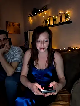 ZaramourXMrX online show from March 4, 8:05 pm