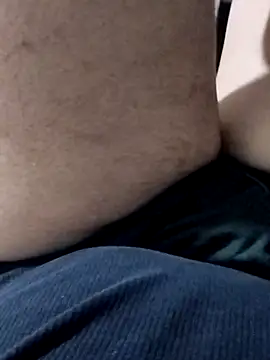 smallthickdick115 online show from March 2, 6:48 pm