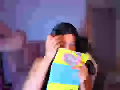 Mia belve a online show from April 10, 12:45 pm