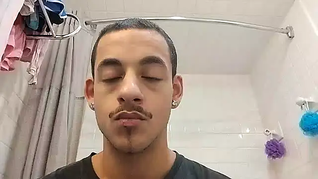 momo0208 online show from February 19, 4:37 pm