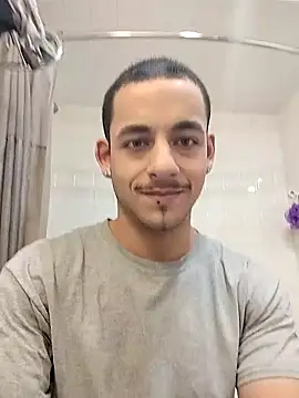 momo0208 online show from March 5, 10:27 pm