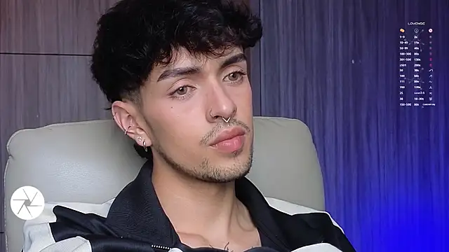 sr sprinkles online show from March 4, 6:04 pm