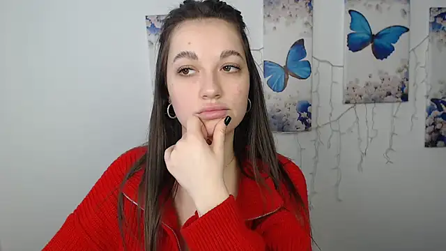 Snapshot of LolaLush_X chatting on February 19, 2:47 pm LolaLush X online show from February 19, 2:47 pm