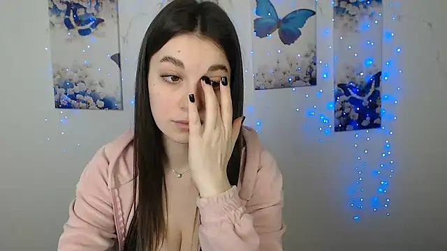 Snapshot of LolaLush_X chatting on February 24, 2:07 pm LolaLush X online show from February 24, 2:07 pm