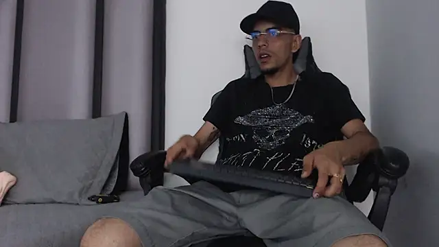 Endrick-23 online show from March 6, 3:34 am