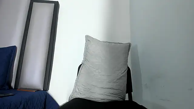 Snapshot of Endrick-23 chatting on June 9, 3:29 am Endrick-23 online show from June 9, 3:29 am
