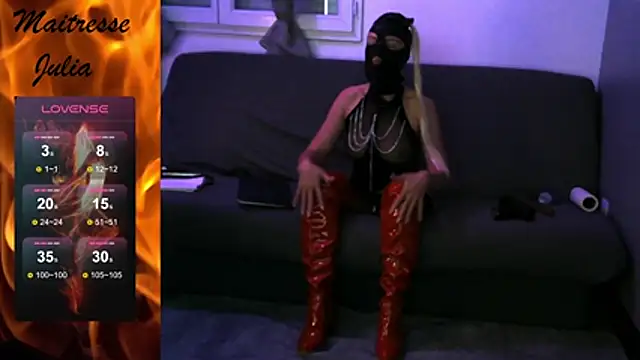 maitresse-julia-045 online show from June 7, 6:24 pm