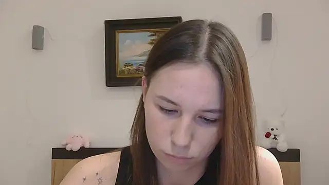 Snapshot of RevolutionAstra chatting on February 25, 4:18 pm RevolutionAstra online show from February 25, 4:18 pm