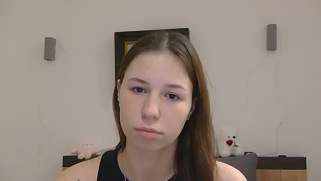 Snapshot of RevolutionAstra chatting on February 26, 7:25 pm RevolutionAstra online show from February 26, 7:25 pm