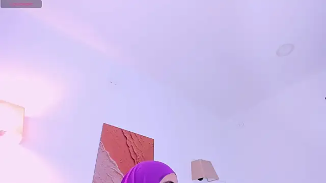 Snapshot of Malika_Noor chatting on July 16, 2:25 pm Malika Noor online show from July 16, 2:25 pm
