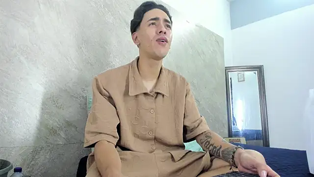 Mick-lollipop online show from April 8, 7:48 pm