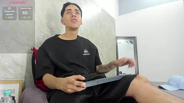 Mick-lollipop online show from April 6, 8:10 pm