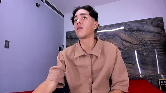 Mick-lollipop online show from March 18, 7:59 pm