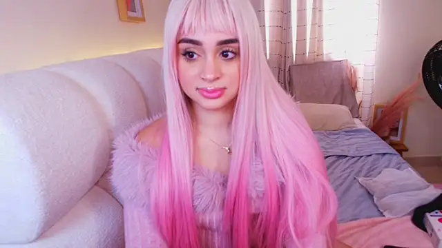 soph1a roy online show from March 25, 3:33 pm