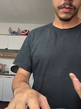 Exclusiveboy69 online show from April 15, 12:53 pm