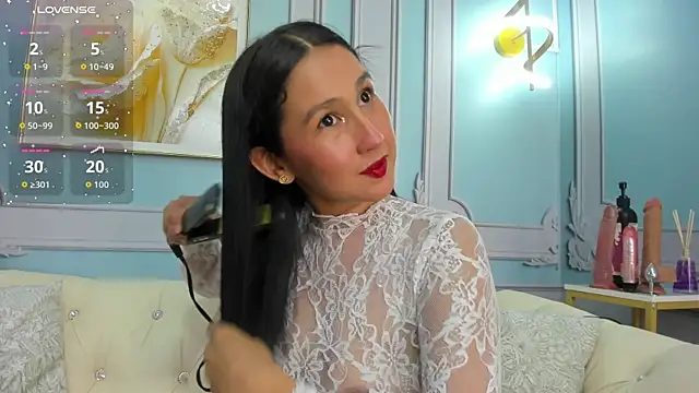 Snapshot of Annipetite_ chatting on June 4, 9:19 pm Annipetite online show from June 4, 9:19 pm