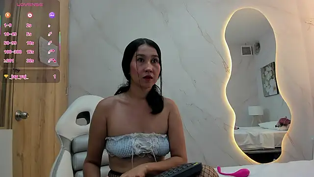 Annipetite  online show from March 13, 12:15 am