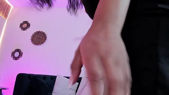 Madisson Edwards online show from March 1, 7:36 pm