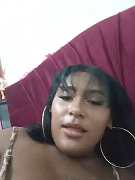 Snapshot of Emma_Dancer chatting on July 7, 10:02 pm Emma Dancer online show from July 7, 10:02 pm