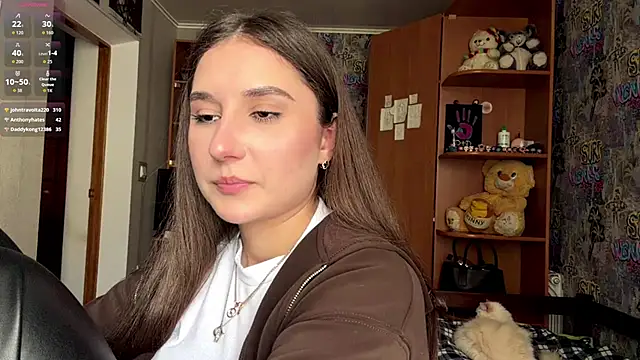 poly princess online show from April 10, 11:28 am