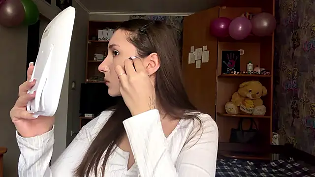 poly princess online show from February 23, 7:09 am