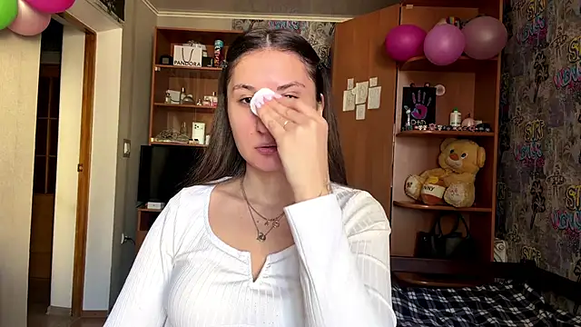 poly princess online show from March 13, 9:14 am