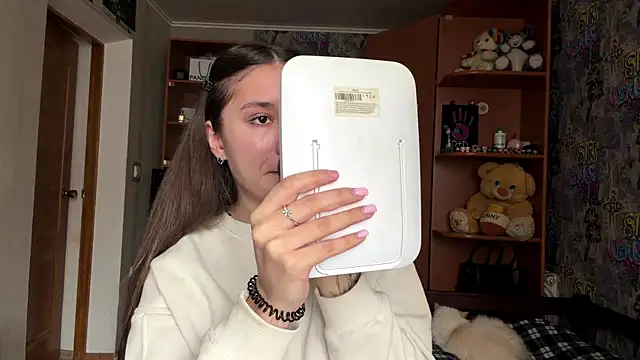 poly princess online show from March 31, 11:23 am