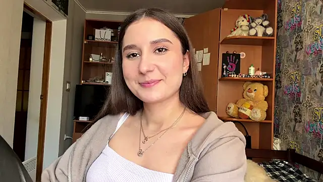 poly princess online show from April 14, 2:11 pm