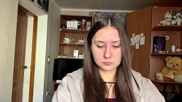 poly princess online show from March 26, 7:17 am