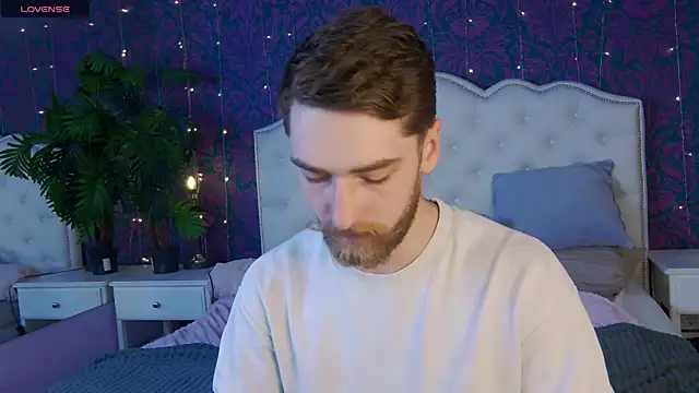 Dexter Raze online show from March 15, 7:26 am