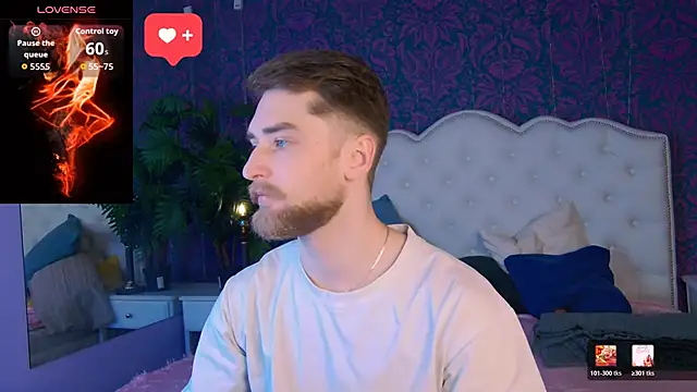 Dexter Raze online show from April 7, 6:37 am