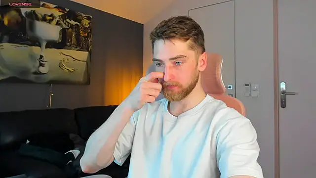 Dexter Raze online show from April 12, 10:46 pm