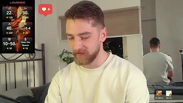 Dexter Raze online show from April 4, 7:15 am