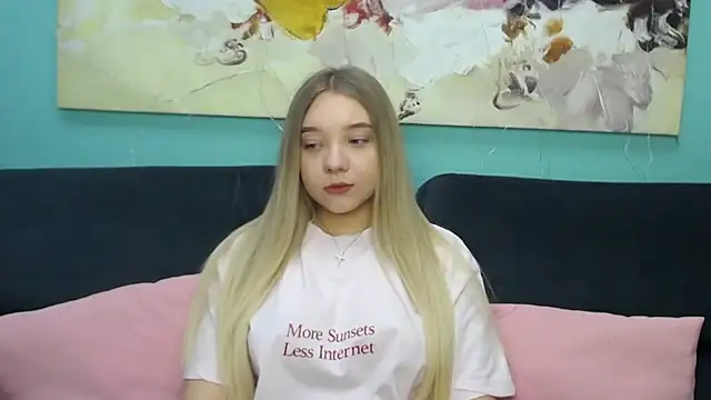 MilanaSiia online show from March 12, 5:45 am