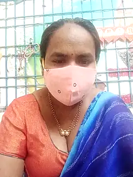 Snapshot of keerthy_telugu chatting on February 28, 5:01 pm keerthy telugu online show from February 28, 5:01 pm