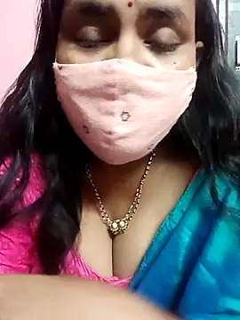 Snapshot of keerthy_telugu chatting on June 27, 7:09 pm keerthy telugu online show from June 27, 7:09 pm