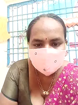 Snapshot of keerthy_telugu chatting on February 27, 5:02 pm keerthy telugu online show from February 27, 5:02 pm