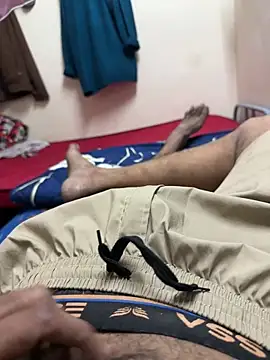 neekosam12 online show from March 17, 1:58 pm