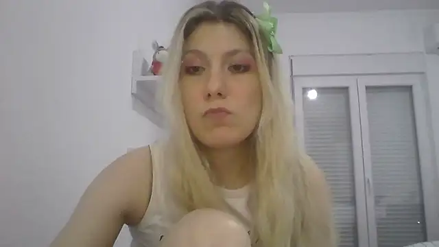 Foxy Bright online show from March 27, 7:37 pm