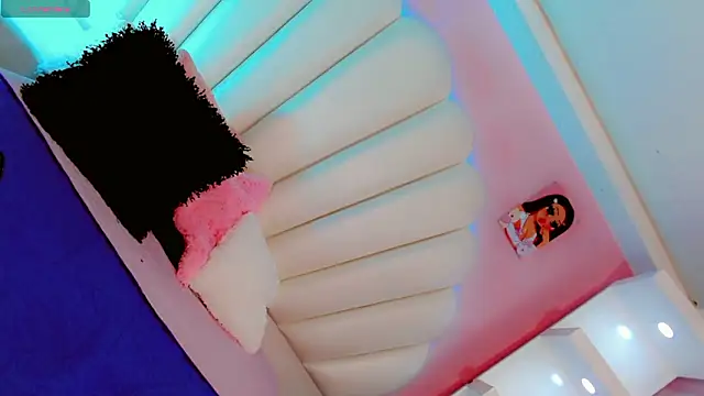 Snapshot of Daniiela_Ember chatting on March 3, 4:41 am Daniiela Ember online show from March 3, 4:41 am