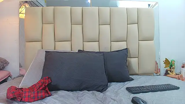 Lana Sliim online show from March 10, 12:09 pm