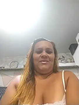 Snapshot of Ekica chatting on February 24, 11:38 pm Ekica online show from February 24, 11:38 pm